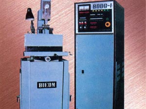 電加工制模設備